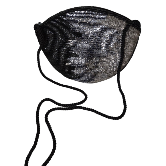 FUN Black & Silver Beaded "Vintage" Inspired Cocktail Purse/Evening Bag - Picture 2 of 9